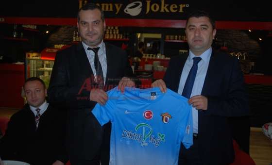 İştrak Çorluspor 1947`nin Yanında