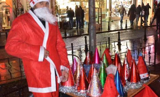 Yılbaşı Gecesi Sokaklar Cıvıl Cıvıl
