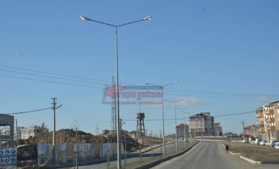 Sokak Aydınlatmaları Hala Yanıyor