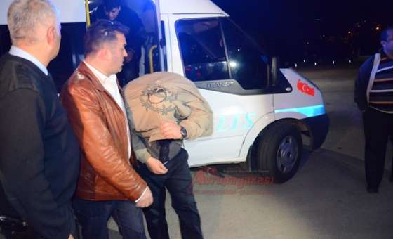 Öğrencileri Gasp Ettiği Öne Sürülen Çocuklar Yakalandı