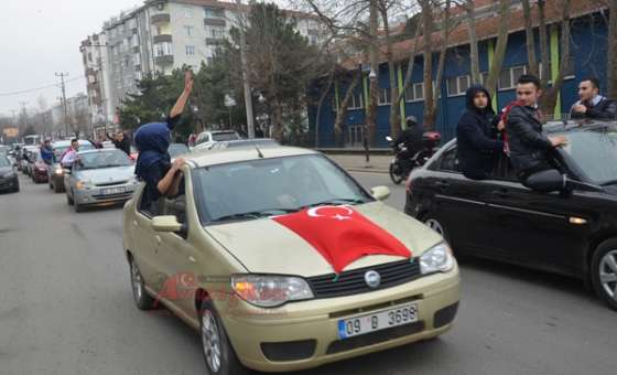 Askere Gidecek Gençler Uğurlanıyor
