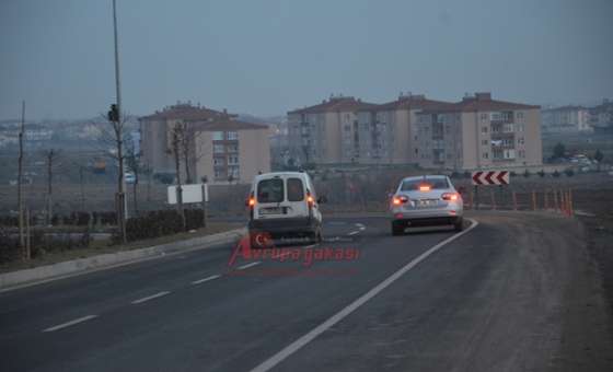 Kaza Virajı Tehlike Saçıyor