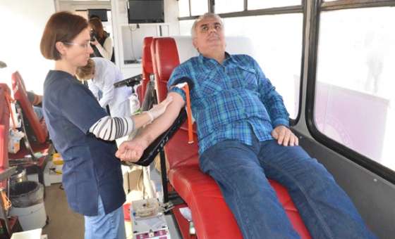 Kızılay Kış Döneminde Azalan Kan Bağışlarını Arttırmak İçin Kampanya Düzenliyor