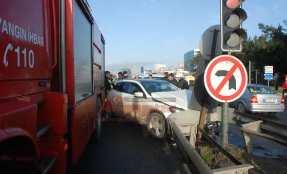 Çorlu`da Kaza 2 Yaralı