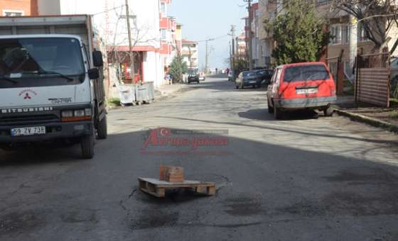 Yol Çökmesine Paletli Önlem