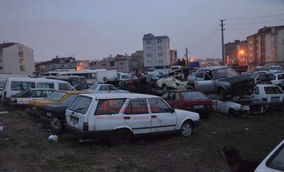 Yediemin Otoparklar Dolup Taşıyor