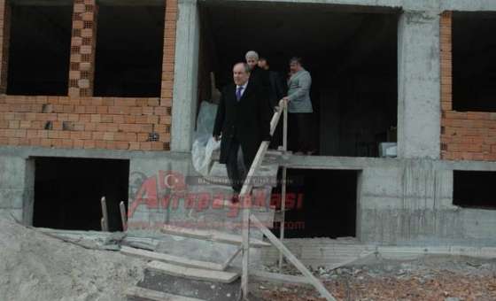 Çorlu Anadolu İmam Hatip Lisesi`nin Yeni Binası Hızla Yükseliyor