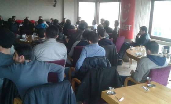 Sp Gençlik Kolları Üyeleri Kahvaltıda Buluştu
