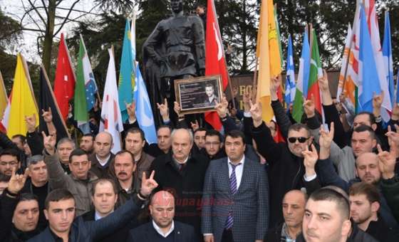 Ülkücüler Çorlu'da Yürüdü