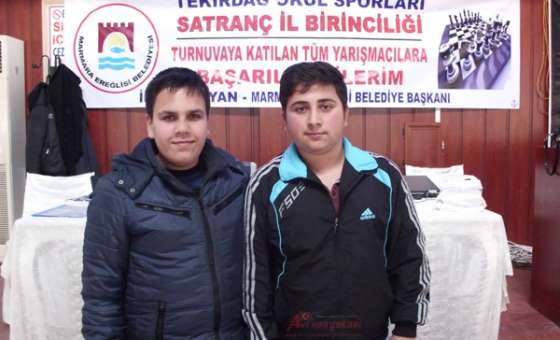 Velimeşeli Öğrenciler Satranç Turnuvasına Katıldı