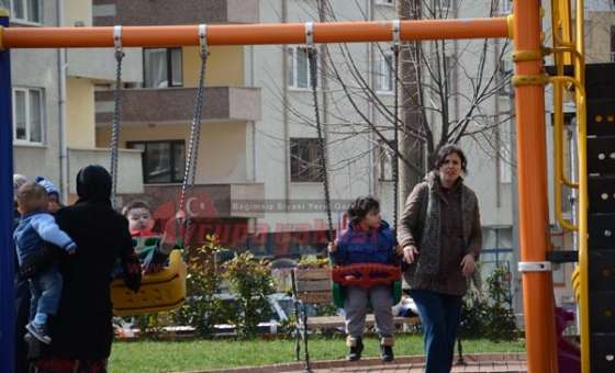 Güneşi Gören Kendini Dışarı Attı