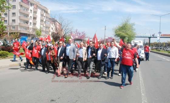 Çorlu`da 1 Mayıs Coşkusu