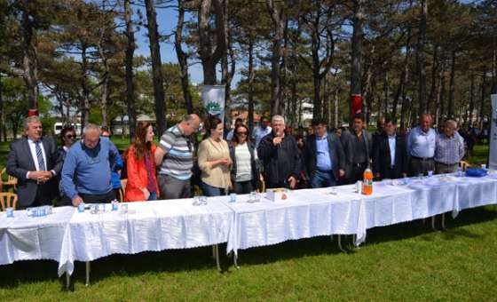 Ergene Belediyesi Personeli, 1 Mayıs'ı Piknikte Kutladı