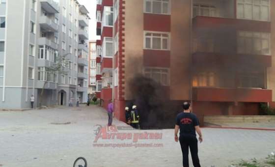 Kazan Dairesinde Çıkan Yangın Korkuttu
