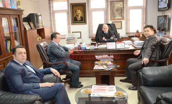 Kırgızistan İstanbul Başkonsolosu Mirlan Arstanbaev'den Gazetemize Ziyaret