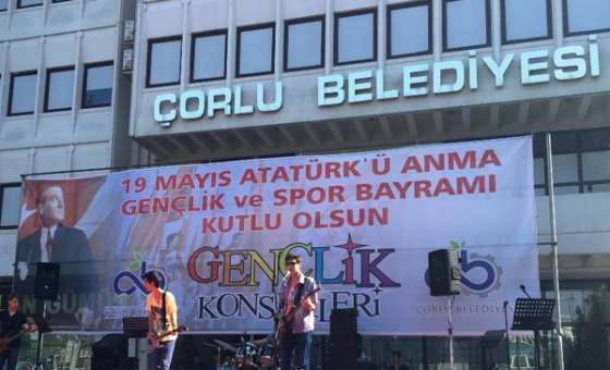 Çorlulu Gençler Müzikleri Ile Coşturdu