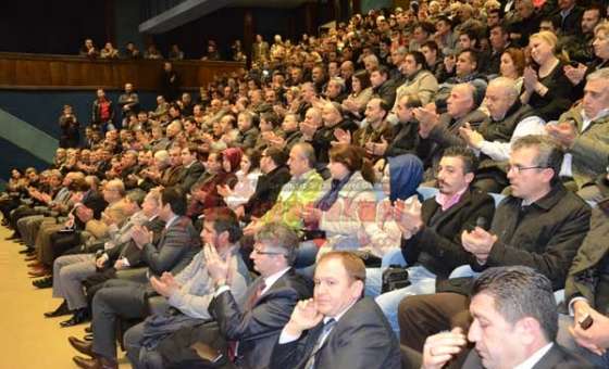 Yiğit Bulut Çorlu`da Konferansa Katıldı
