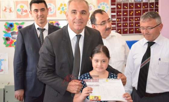 Çorlu'da 44 Bin 227 Öğrenci Karne Aldı