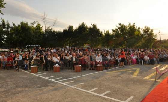 Velimeşe Çok Programlı Anadolu Lisesi `nden Mezuniyet Töreni