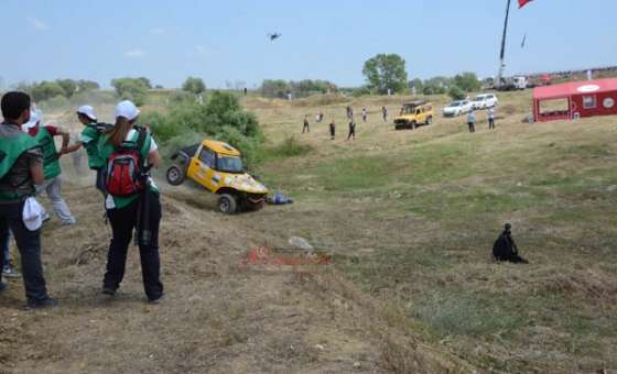 Off-Road Yarışlarında Üzücü Kaza