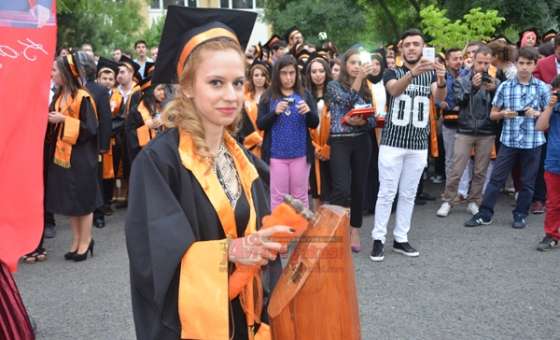 Çorlu Myo`da Mezuniyet Coşkusu
