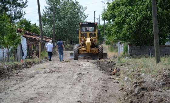 Şahpaz'da Yol Iyileştirme Çalışmaları