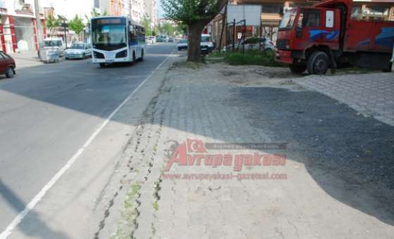Vatandaşların Kaldırım İsteği