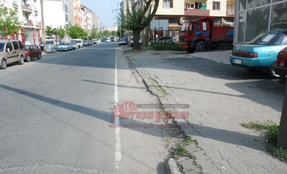 Vatandaşların Kaldırım İsteği