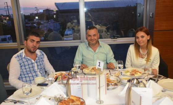Hilton Garden Inn Otelden Gazetecilere İftar