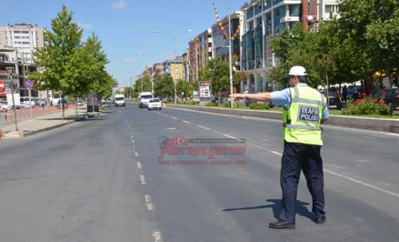 Trafik Ekiplerinden Uygulama