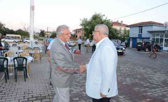 Seymen Mahallesi Sakinleri İftarda Buluştu