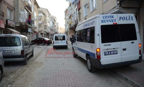 Çorlu'da 6 Bin 500 Paket Kaçak Sigara Ele Geçirildi