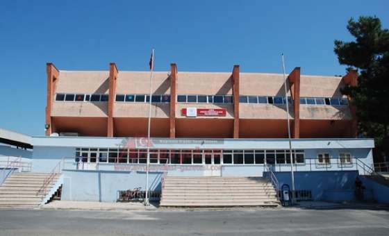 Çorlu Kapalı Spor Salonu Tadilat Bekliyor