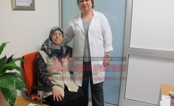 Hastanın Rahim Ve Yumurtalıklarını Laporoskopik Yöntemle Aldılar