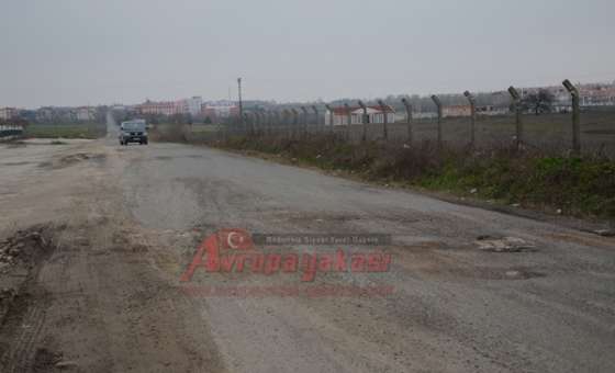 Önerler Köyü Yoluna Asfalt İsteği