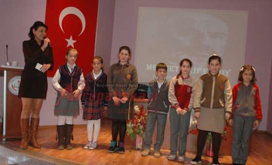 İstiklal Marşı`nı En Güzel Seher Okudu