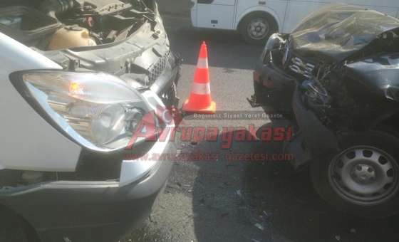 Hatalı Sollama Kazayı Getirdi; 5 Yaralı