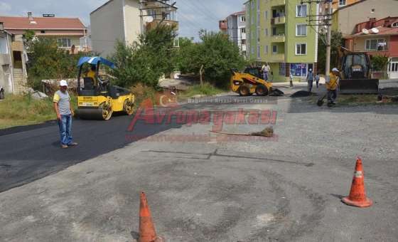 Çorlu Belediyesi Bozuk Yolları Asfaltlıyor