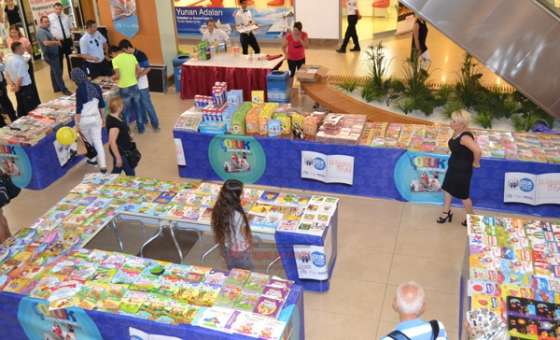 Çorlu'da Çocuk Kitapları Şenliği Düzenlendi