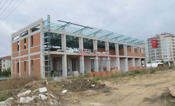 Çok Amaçlı Salon Süresinde Tamamlanamıyor