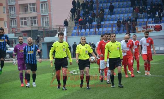 Uefa`dan Tekirdağ Bölgesi Hakemi Neslihan Muratdağı`na Görev