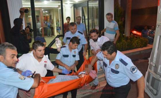 Çocuk Parkında Dehşet Anları: 2 Yaralı (Görüntülü Haber)