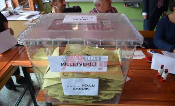 Çorlu Ve Tekirdağ`da En Büyük Kayıp Mhp`de En Büyük Yükseliş Ise Ak Parti`de