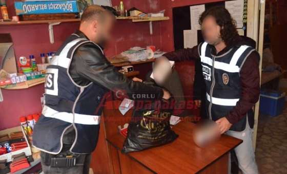 Çorlu Kom'dan Kaçak Sigara Operasyonu