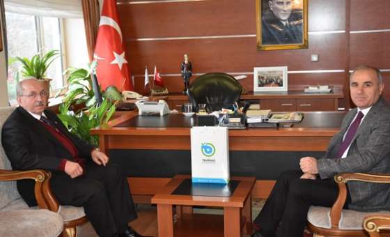 Başkan Albayrak Kaymakam Kılıç`ı Ziyaret Etti