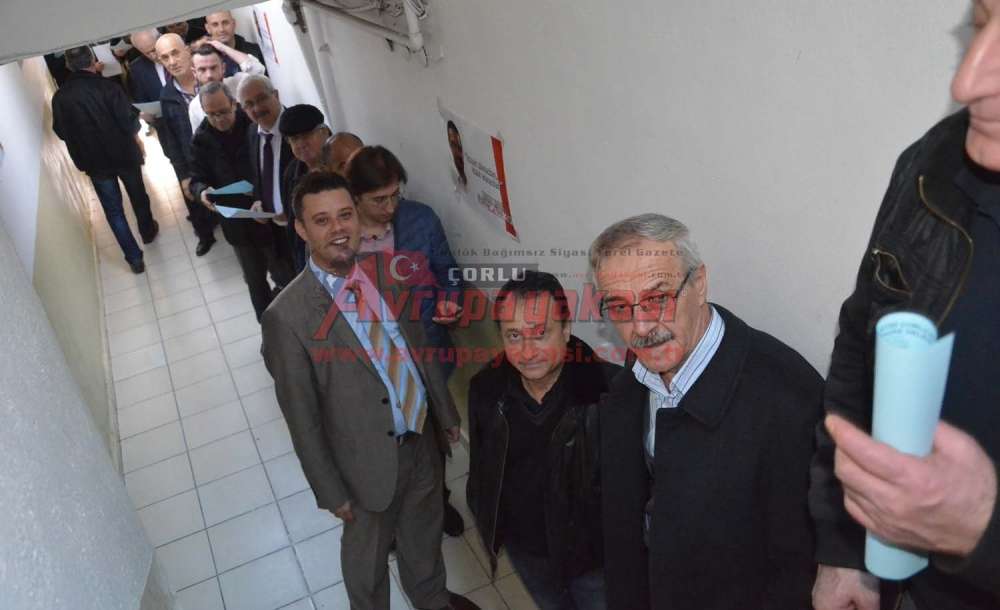 Chp'de Delege Seçimleri Sürüyor
