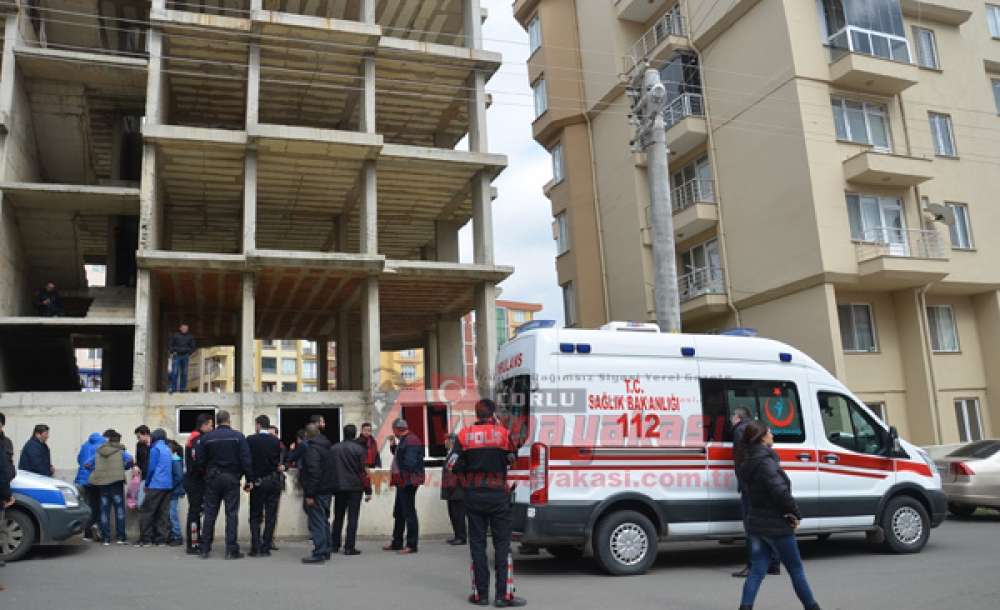 İnşaata Çıkıp İntihar Etti
