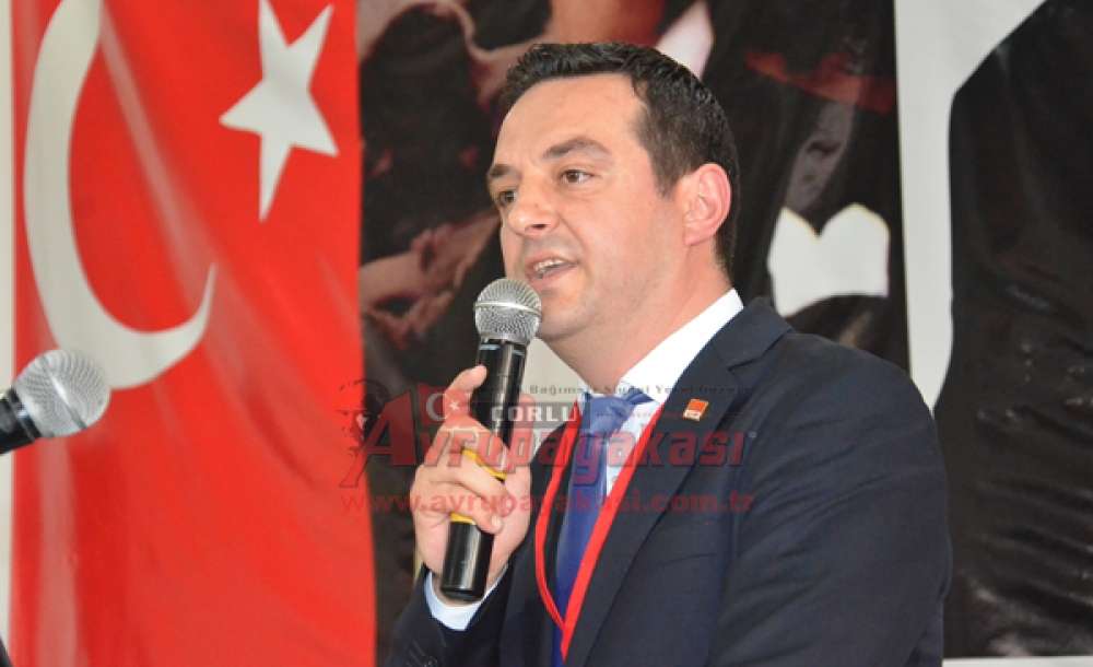 Chp'nin Yeni İlçe Başkanı İsmail Akar Oldu