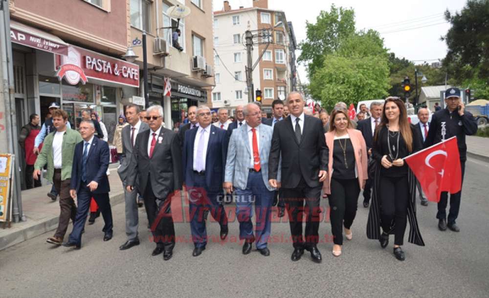  Çocuklara Görkemli Festival