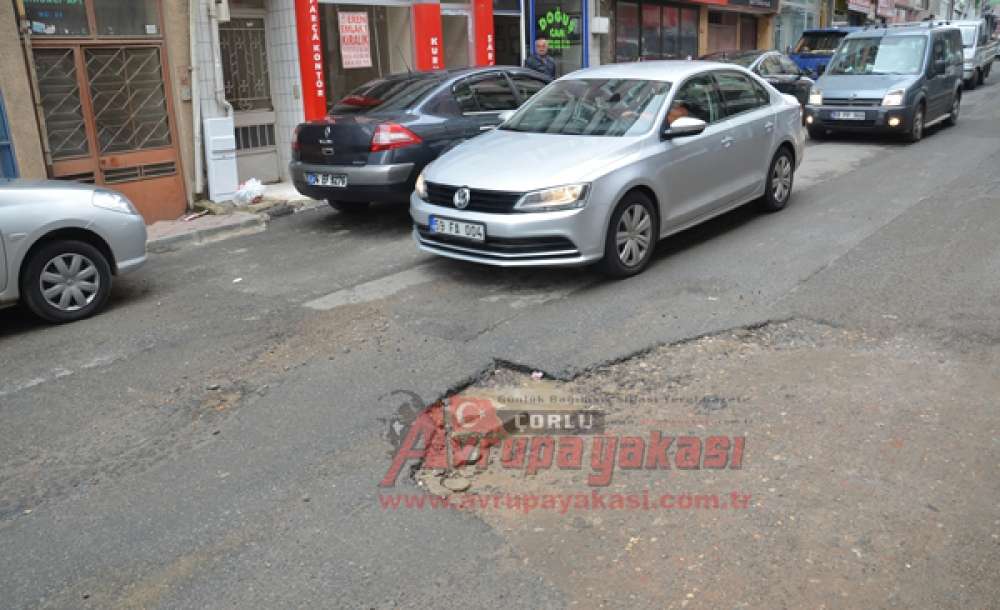 Teski Kazınca Kim Asfaltlıyor?